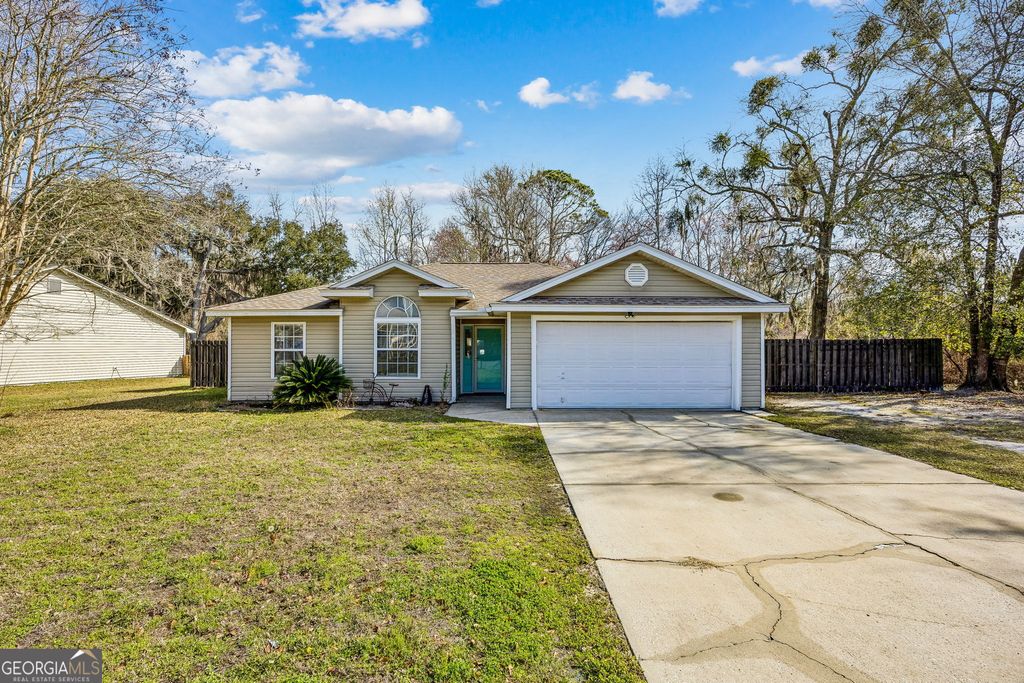 164 Lake Wellington Drive, Kingsland, GA 31548