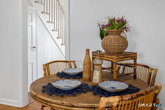 25 Devon Road, Darien, CT 06820