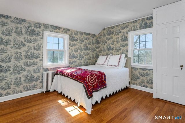 25 Devon Road, Darien, CT 06820