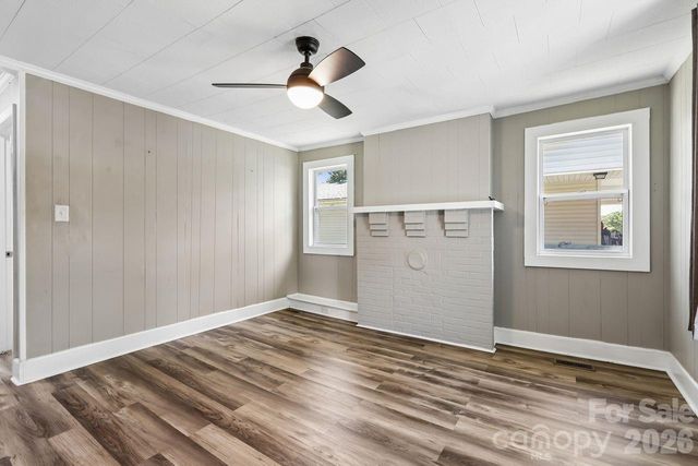 408 E Park Avenue, Gastonia, NC 28054