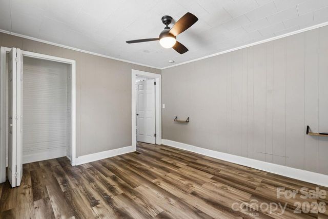 408 E Park Avenue, Gastonia, NC 28054