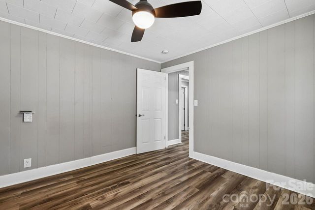 408 E Park Avenue, Gastonia, NC 28054