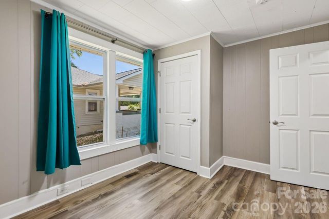 408 E Park Avenue, Gastonia, NC 28054