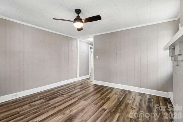 408 E Park Avenue, Gastonia, NC 28054