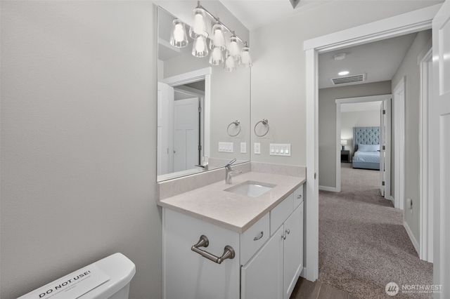 141 E Allynview Drive, Allyn, WA 98524