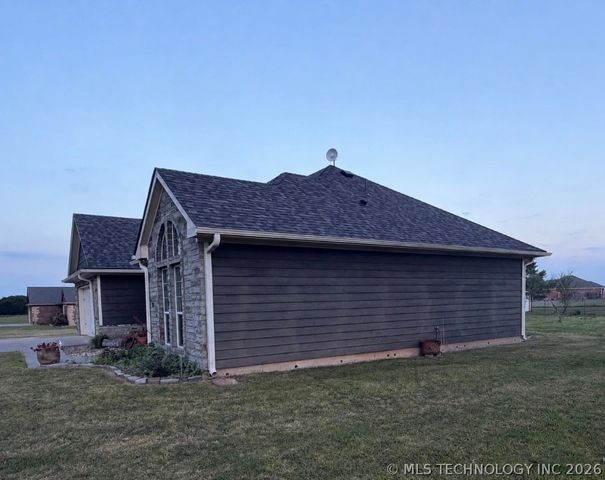 140 Avalanche Road, Durant, OK 74701