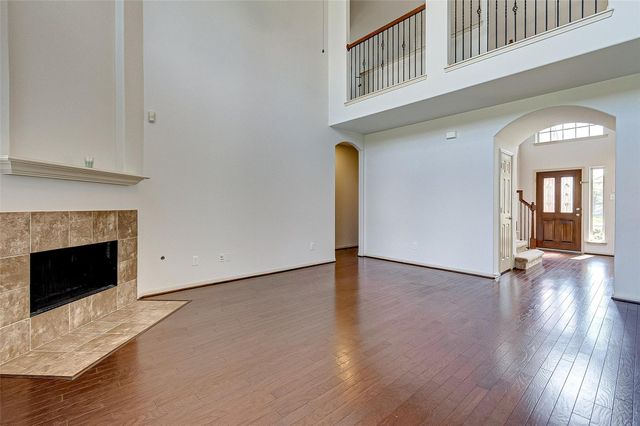 79 W Lasting Spring Circle, Spring, TX 77389