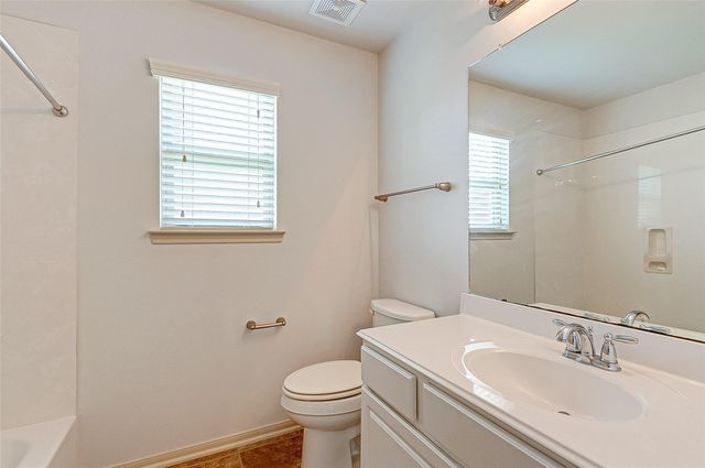 79 W Lasting Spring Circle, Spring, TX 77389