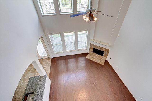 79 W Lasting Spring Circle, Spring, TX 77389