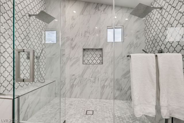 1601 Vespertina Court, Las Vegas, NV 89128