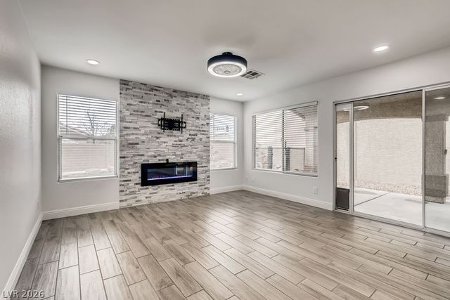 1601 Vespertina Court, Las Vegas, NV 89128