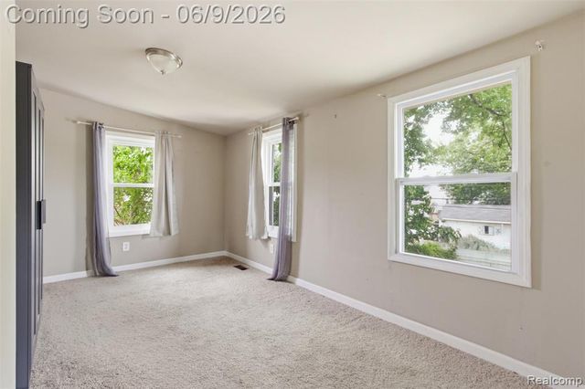 21934 Linwood Avenue, Eastpointe, MI 48021