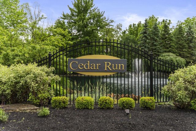 8567 Old Field Birch Drive, Blacklick, OH 43004