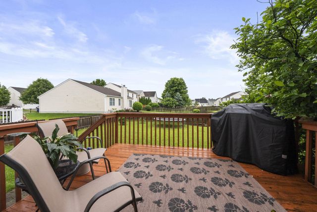 8567 Old Field Birch Drive, Blacklick, OH 43004