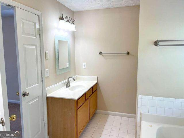 960 Millrace Way, Sugar Hill, GA 30518