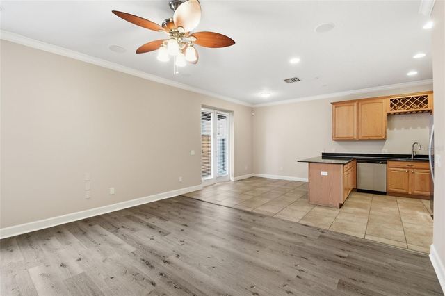 211 S WESTLAND AVENUE 1, Tampa, FL 33606