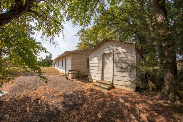 6200 County Rd 42200 Road, Paris, TX 75462