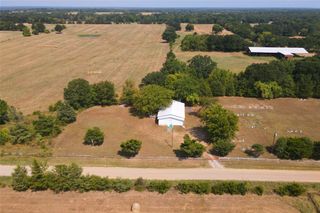 6200 County Rd 42200 Road, Paris, TX 75462
