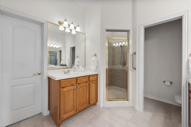 1013 Brook Arbor Drive, Mansfield, TX 76063
