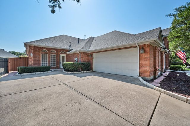 1013 Brook Arbor Drive, Mansfield, TX 76063