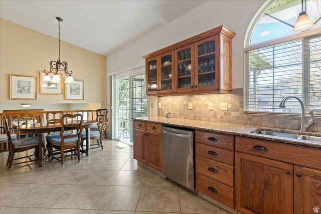 2172 E 2050 N, Layton, UT 84040
