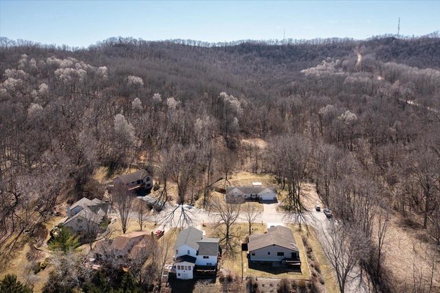 4106 Cardinal LANE, La Crosse, WI 54601