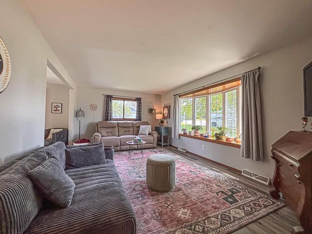 797 Circle DRIVE, Hustisford, WI 53034