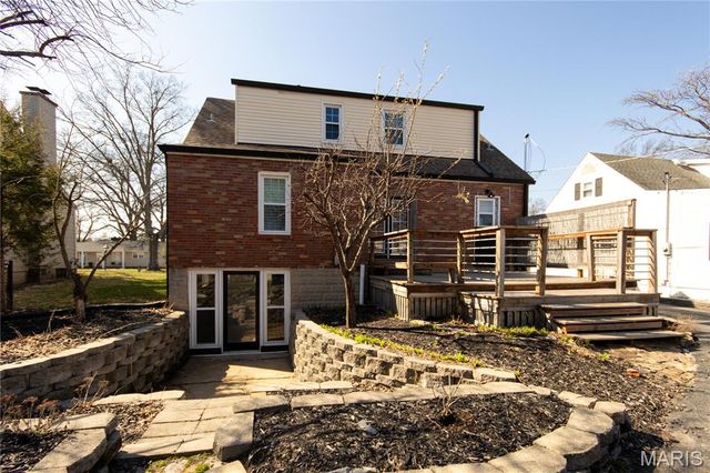 1126 Bopp Road, St Louis, MO 63131