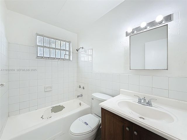 3291 NW 132nd Ter 5, Opa-locka, FL 33054