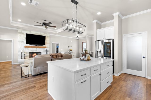 157 Metheglin Drive, Temple, TX 76502