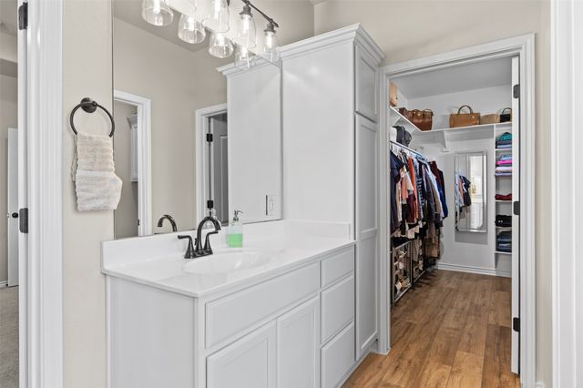 157 Metheglin Drive, Temple, TX 76502