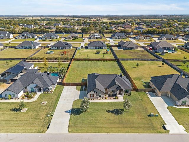 157 Metheglin Drive, Temple, TX 76502