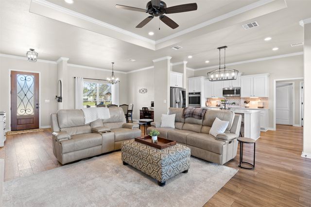 157 Metheglin Drive, Temple, TX 76502