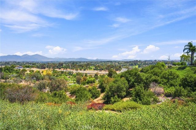26382 Modena, Laguna Hills, CA 92653