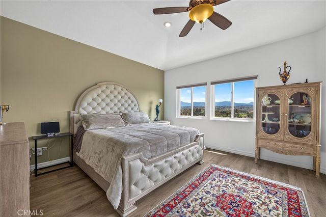 26382 Modena, Laguna Hills, CA 92653