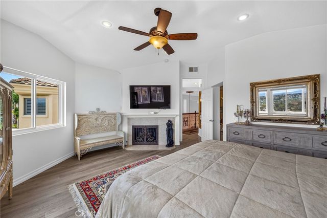 26382 Modena, Laguna Hills, CA 92653