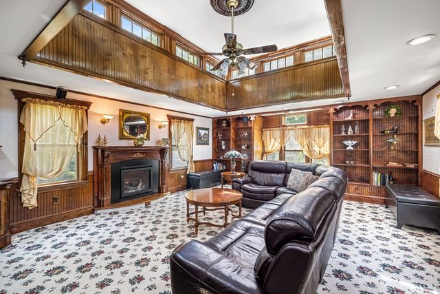 40 Water St, East Bridgewater, MA 02333