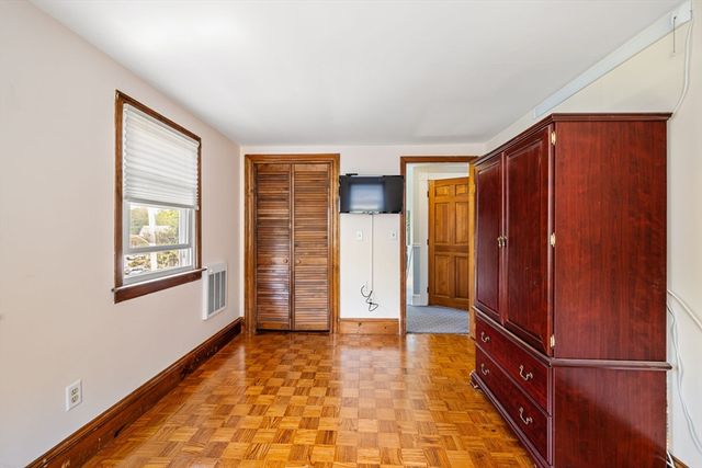 40 Water St, East Bridgewater, MA 02333