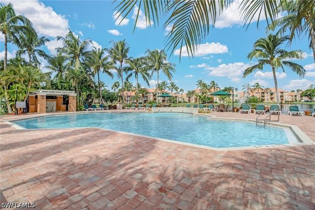 1195 Wildwood Lakes BLVD 202, Naples, FL 34104