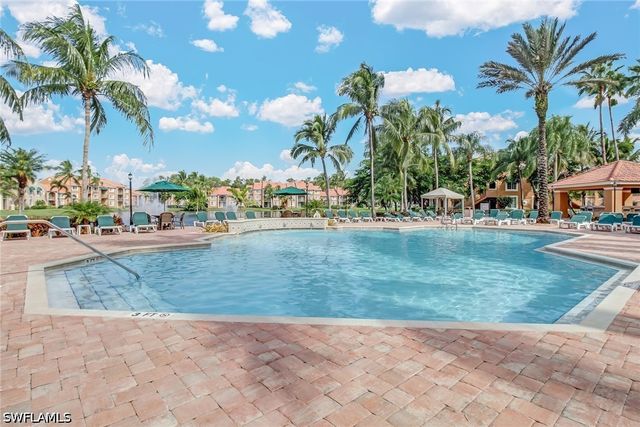 1195 Wildwood Lakes BLVD 202, Naples, FL 34104