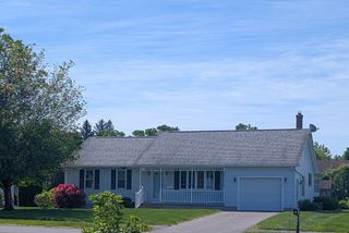 17 Tucker Lane, Belchertown, MA 01007
