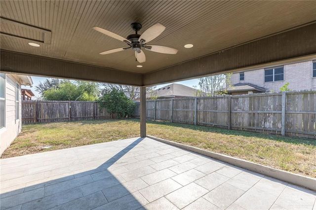 1914 Linsay Boulevard, Edinburg, TX 78539