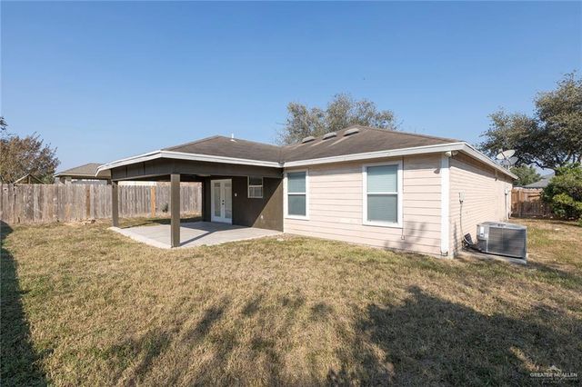1914 Linsay Boulevard, Edinburg, TX 78539