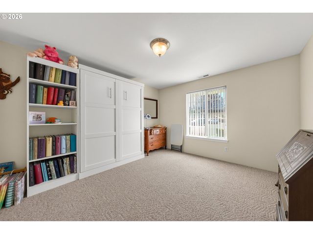 101 PLEASANT VIEW Loop, Roseburg, OR 97471