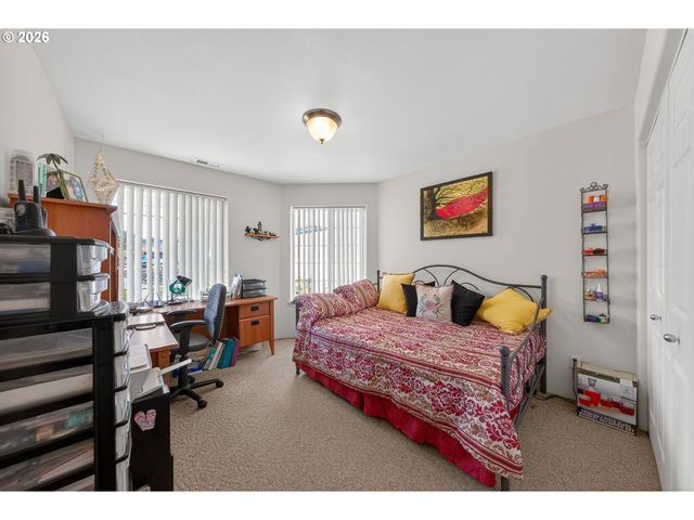 101 PLEASANT VIEW Loop, Roseburg, OR 97471