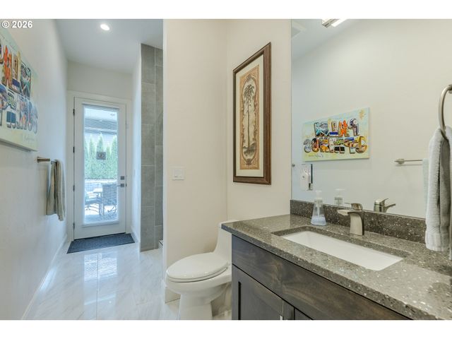 3540 WALTON Ln, Eugene, OR 97408