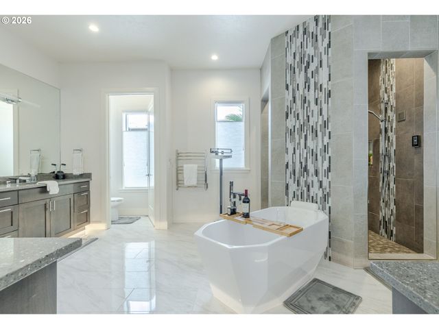 3540 WALTON Ln, Eugene, OR 97408