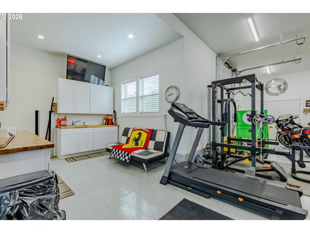 3540 WALTON Ln, Eugene, OR 97408