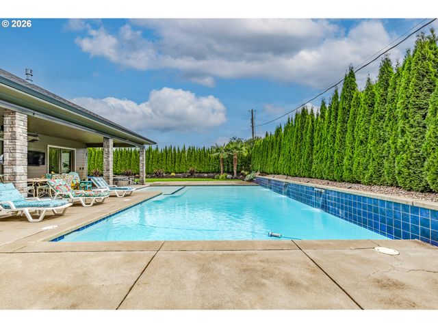 3540 WALTON Ln, Eugene, OR 97408