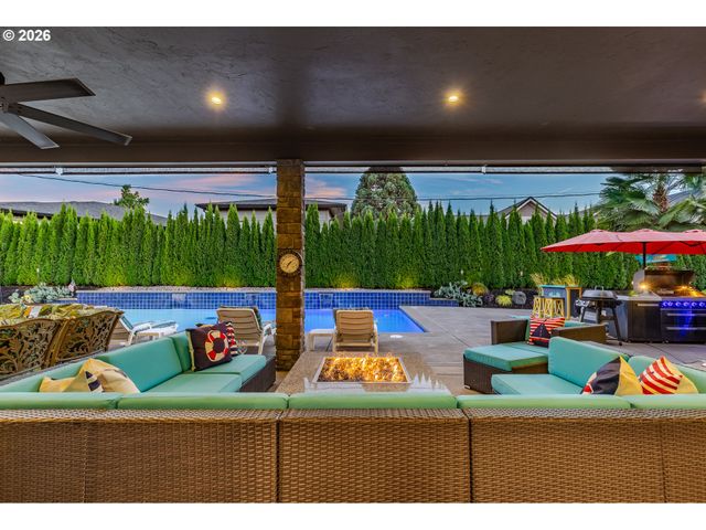 3540 WALTON Ln, Eugene, OR 97408